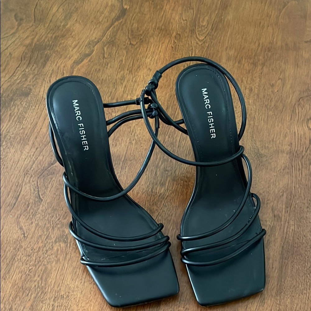 Marc Fisher Black Heeled Sandals with Strappy Design